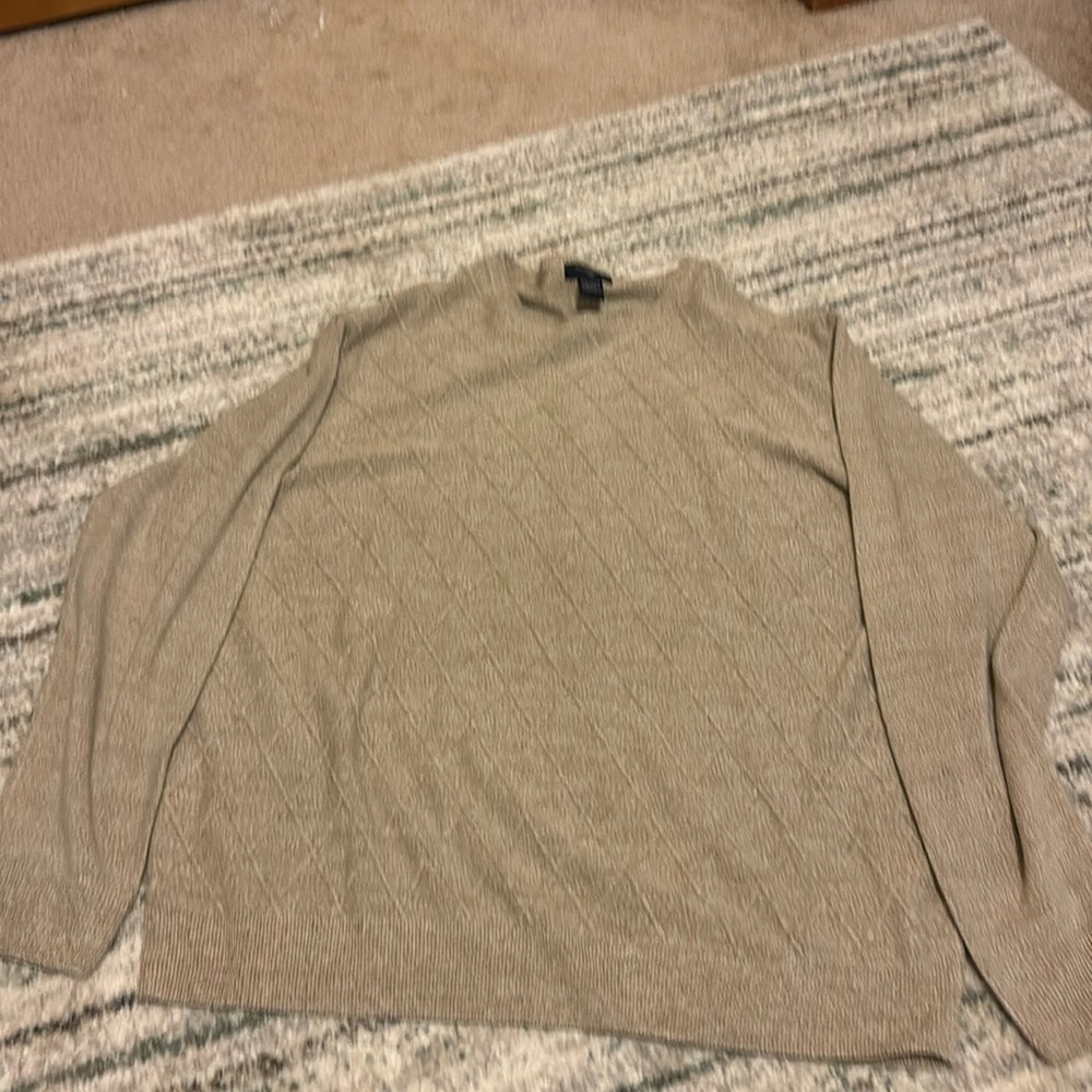 Men’s sweater